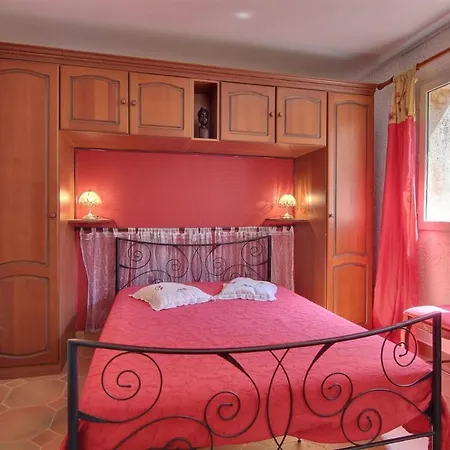 Magnifique Villa,calme,vue Degagee,piscine,parking,wifi,clim Вилла