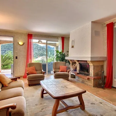 Вилла Magnifique Villa,calme,vue Degagee,piscine,parking,wifi,clim *