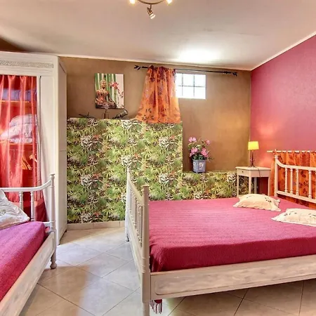 Magnifique Villa,calme,vue Degagee,piscine,parking,wifi,clim *