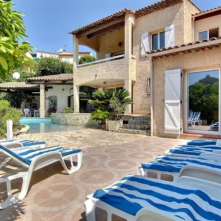 Magnifique Villa,calme,vue Degagee,piscine,parking,wifi,clim Вилла