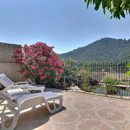 Magnifique Villa,calme,vue Degagee,piscine,parking,wifi,clim Фрежюс