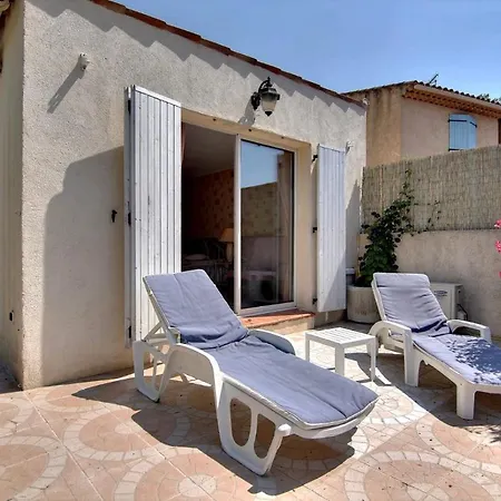 Вилла Magnifique Villa,calme,vue Degagee,piscine,parking,wifi,clim Фрежюс