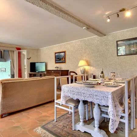 Magnifique Villa,calme,vue Degagee,piscine,parking,wifi,clim Вилла