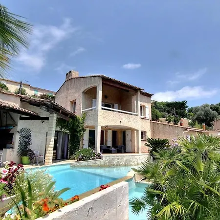 Magnifique Villa,calme,vue Degagee,piscine,parking,wifi,clim Вилла