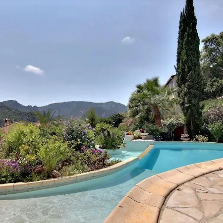Magnifique Villa,calme,vue Degagee,piscine,parking,wifi,clim Вилла